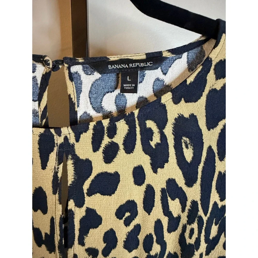 Banana Republic Leopard Print Peplum Blouse Tan Black Long Sleeve Large